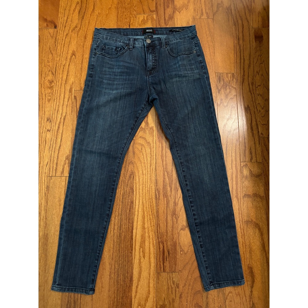 BDG Mid Rise Twig‎ Ankle Blue Jeans Size 31W 29L